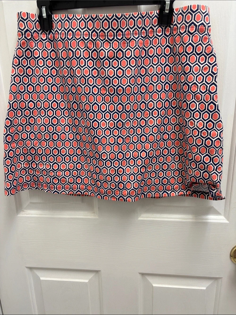 J. McLaughlin Coral and Navy Hexagon A-Line Skort